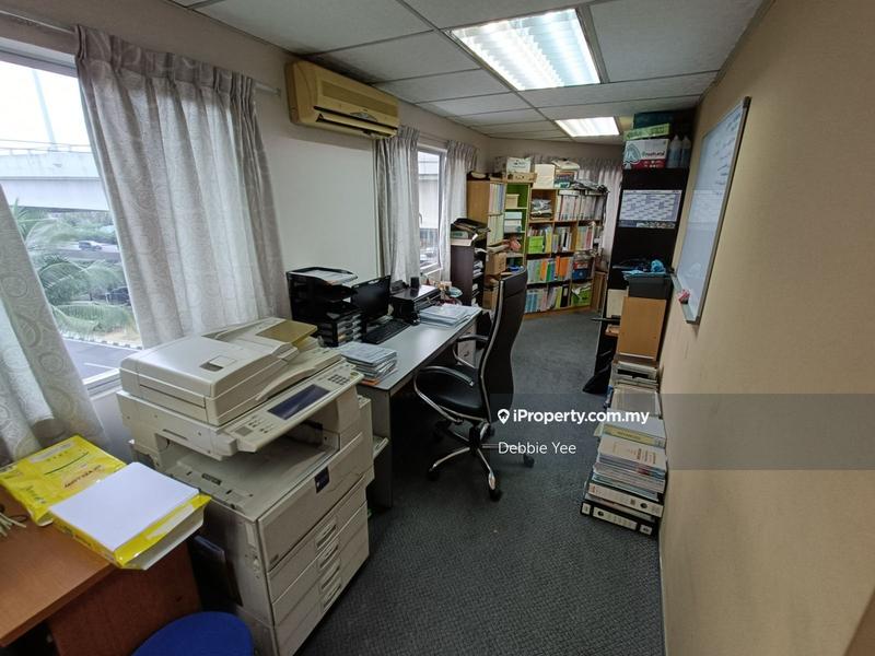 Shop-Office for Sale in yu27g, Ampang by Debbie Yee - iProperty.com.my