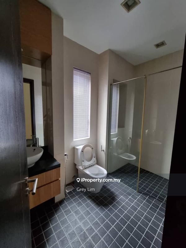 Bungalow House for Sale in Federal Hill, Bangsar by Grey Lim - iProperty.com.my