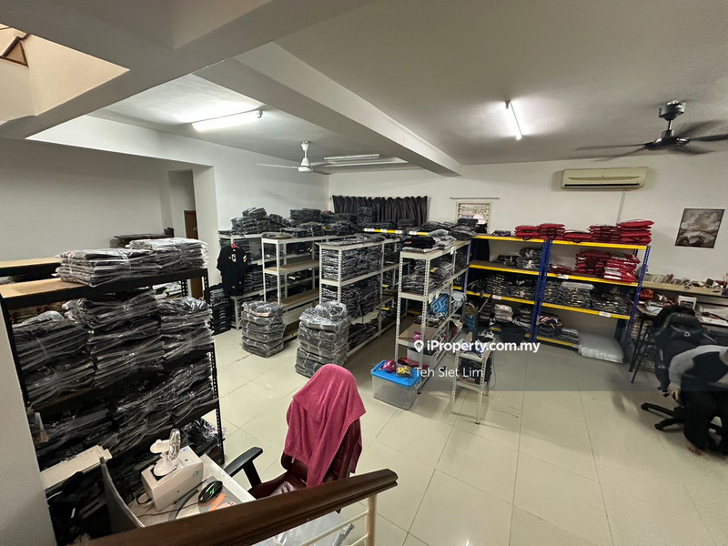 Rumah Berkembar untuk Dijual di Taman Anggun, Rawang oleh Teh Siet Lim - iProperty.com.my