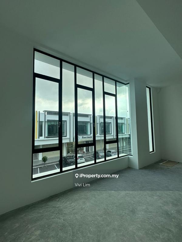 Kedai-Pejabat untuk Disewa di kbsnx, Kluang oleh Vivi Lim - iProperty.com.my