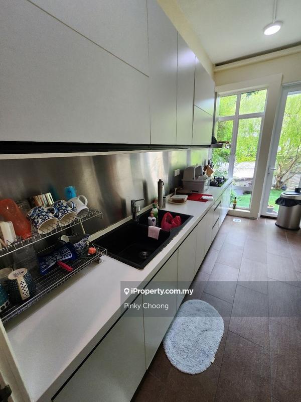 2.5-storey Terraced House for Sale in Valencia, Sungai Buloh by Pinky Choong - iProperty.com.my