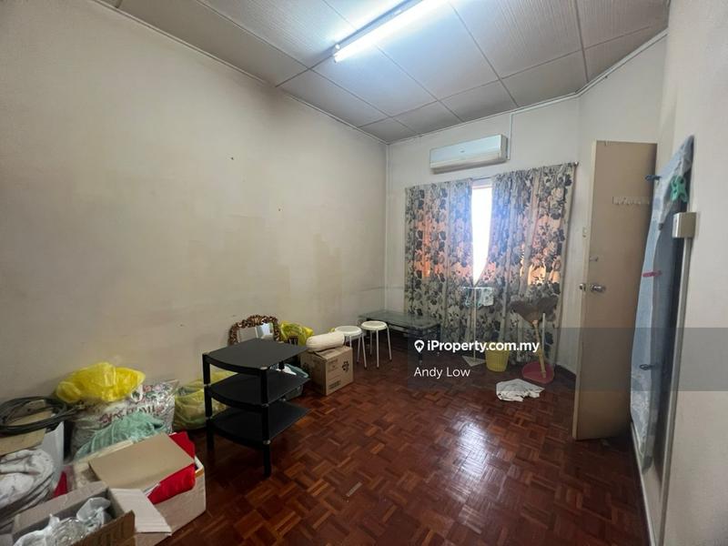 Rumah Teres untuk Dijual di Damansara Jaya, Petaling Jaya oleh Andy Low - iProperty.com.my