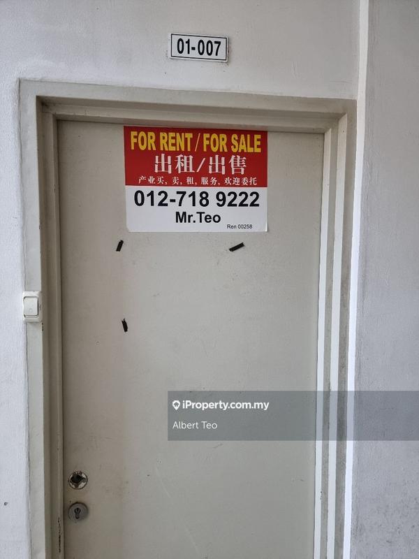 For Sale - Taman Universiti Parit Raja