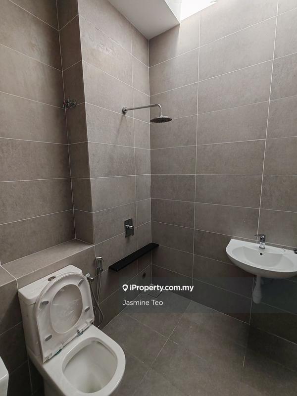 Rumah Berangkai 2 Tingkat untuk Dijual di Setia Utama, Setia Alam oleh Jasmine Teo - iProperty.com.my