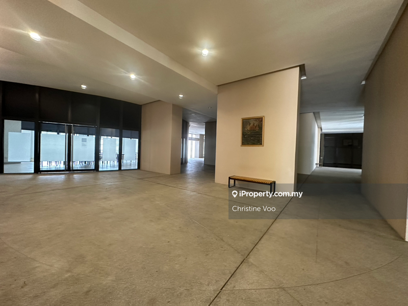 For Rent - 6 CapSquare