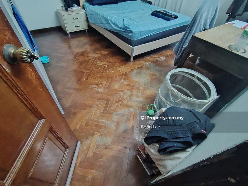 Bungalow House for Sale in Taman Overseas Union (Taman Oug), Jalan Klang Lama (Old Klang Road) by BoBo Lee - iProperty.com.my