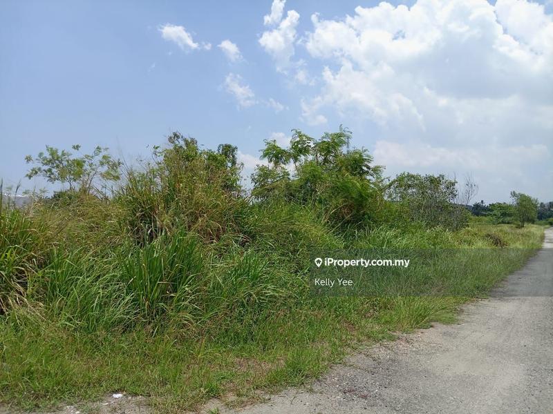For Sale - Prime Industrial Land (Behind BHP Petrol) for Sale in Bukit Minyak