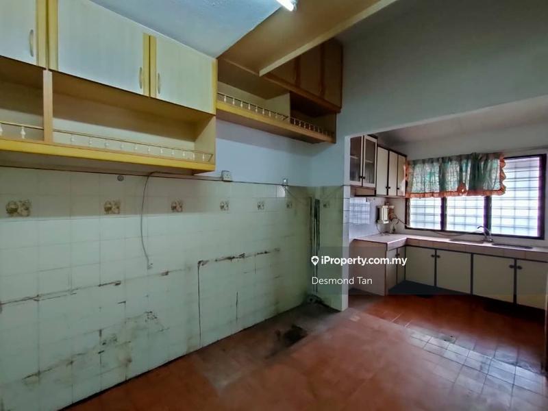 Rumah Teres 2-Tingkat untuk Dijual di Taman Mayang, Petaling Jaya oleh Desmond Tan - iProperty.com.my