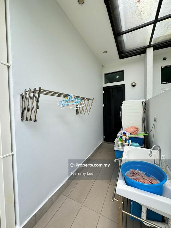 Rumah Berkembar untuk Dijual di Eco Majestic, Semenyih oleh Teammy Lee - iProperty.com.my