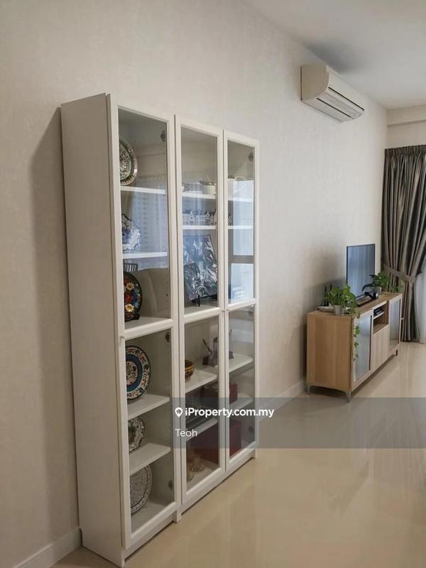 For Rent - Pavilion Hilltop