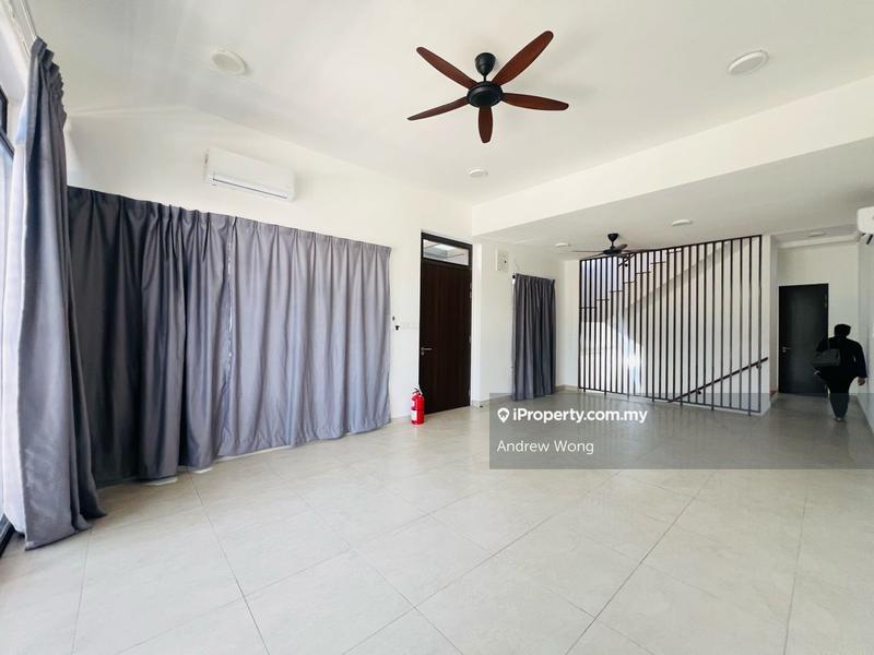 Rumah Teres 3-Tingkat untuk Dijual di The Mulia Residence @ Cyberjaya, Cyberjaya oleh Andrew Wong - iProperty.com.my
