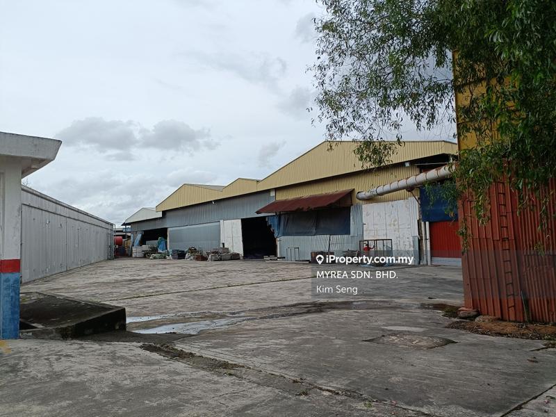 Kilang Terpisah untuk Dijual di Taman Kluang Barat, Kluang oleh Kim Seng - iProperty.com.my