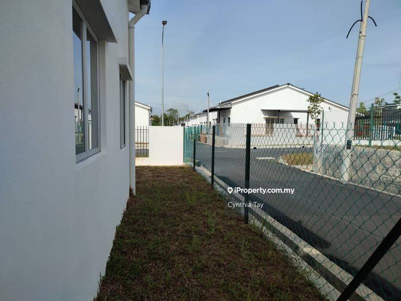1-storey Terraced House for Sale in Iringan Bayu, Seremban by Cynthia Tay - iProperty.com.my