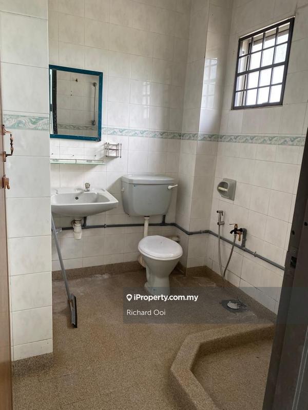 Rumah Berangkai 2 Tingkat untuk Dijual di TAMAN PUCHONG UTAMA, Puchong oleh Richard Ooi - iProperty.com.my