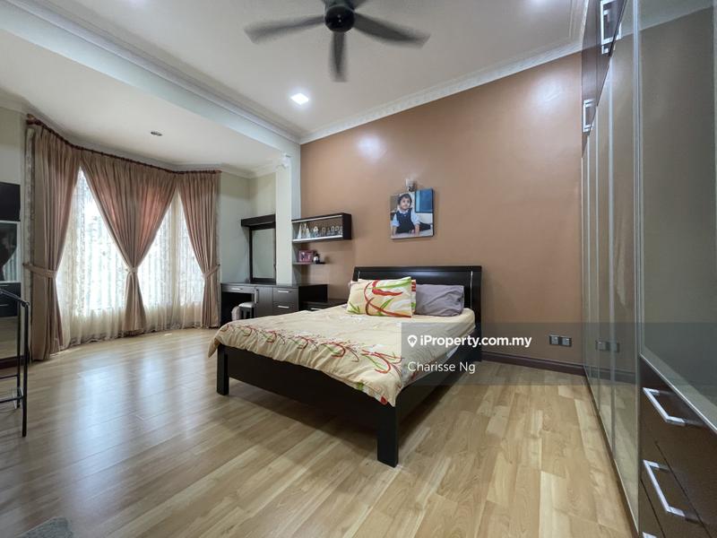 Banglo untuk Dijual di Bukit Suria Garden Village, Bandar Sungai Long oleh Charisse Ng - iProperty.com.my