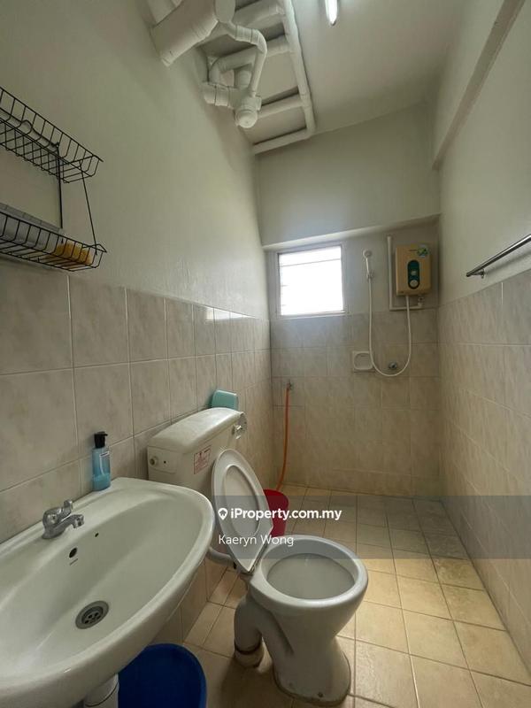 For Sale - Prisma Perdana