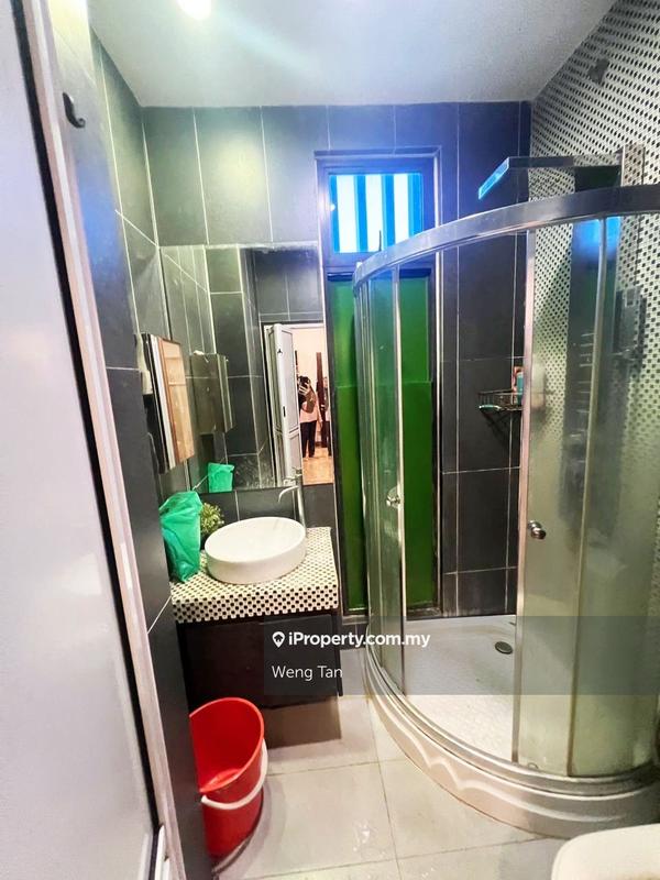 3-storey Terraced House for Sale in Laman Glenmarie, Shah Alam by Weng Tan - iProperty.com.my