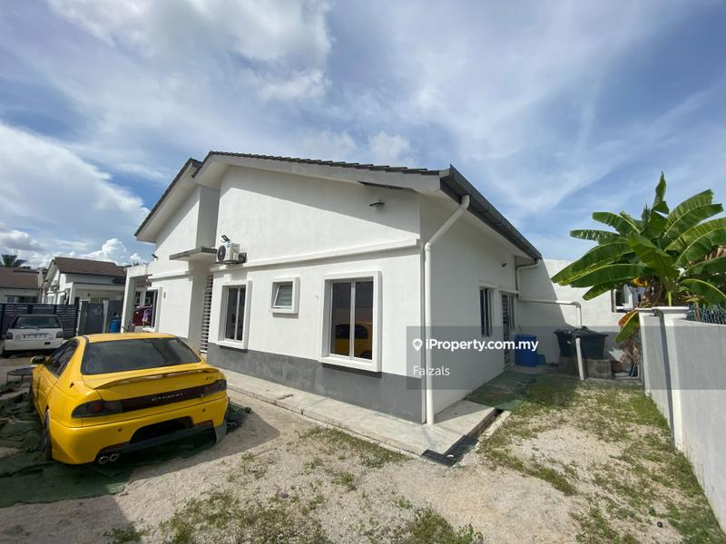 Rumah Berkembar untuk Dijual di Shah Alam, Selangor oleh Faizals - iProperty.com.my