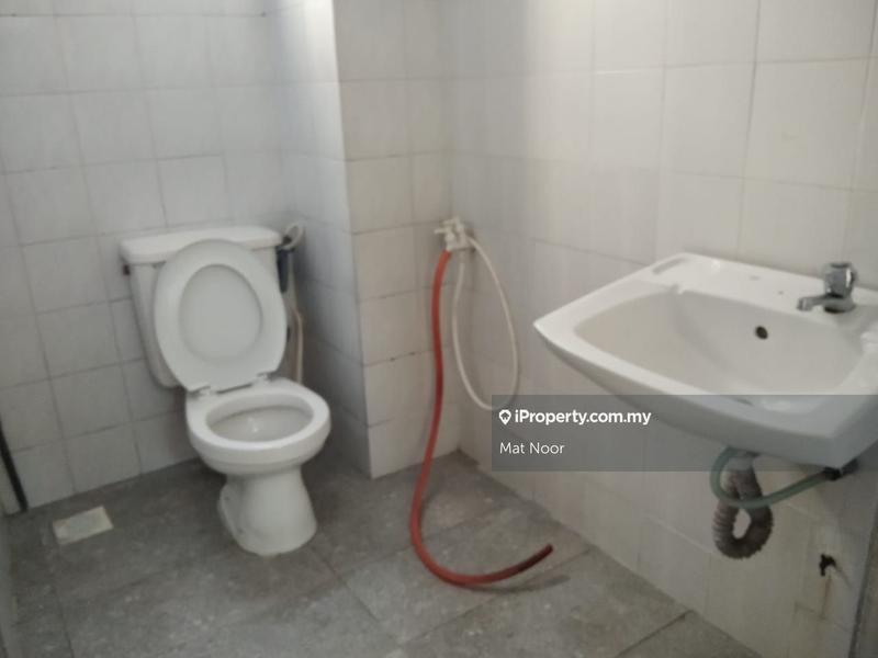 Pangsapuri untuk Dijual di Ilham Apartment oleh Mat Noor - iProperty.com.my