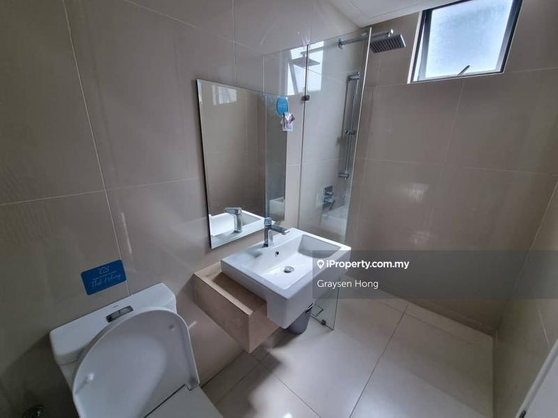 Residensi Servis untuk Dijual di United Point (Residensi Berpadu) oleh Graysen Hong - iProperty.com.my