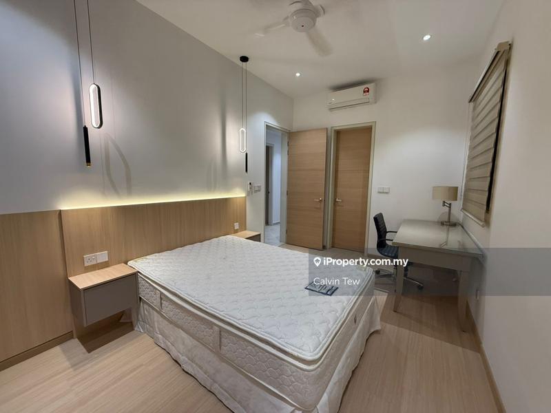 For Rent - Trinity Pentamont