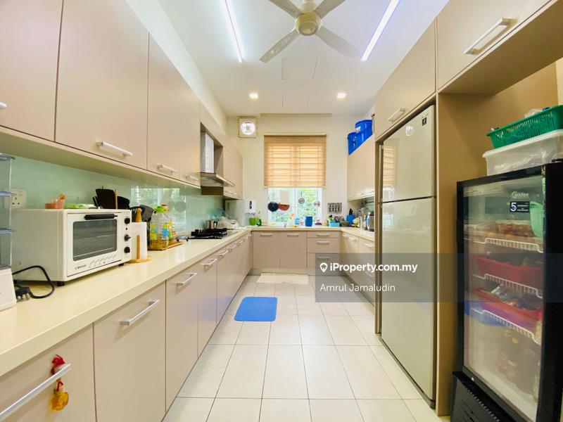 Bungalow House for Sale in Ukay Seraya, Ampang by Amrul Jamaludin - iProperty.com.my