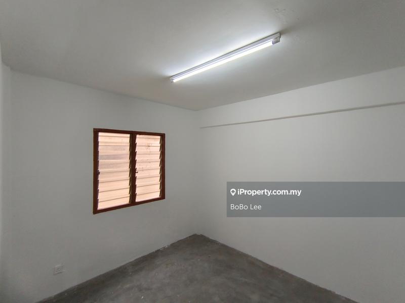Pangsapuri untuk Dijual di Pangsapuri Mawar oleh BoBo Lee - iProperty.com.my