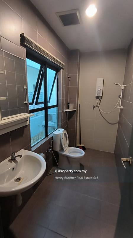 Condominium for Sale in Atmosfera Kondominium by Henry Butcher Real Estate S/B - iProperty.com.my