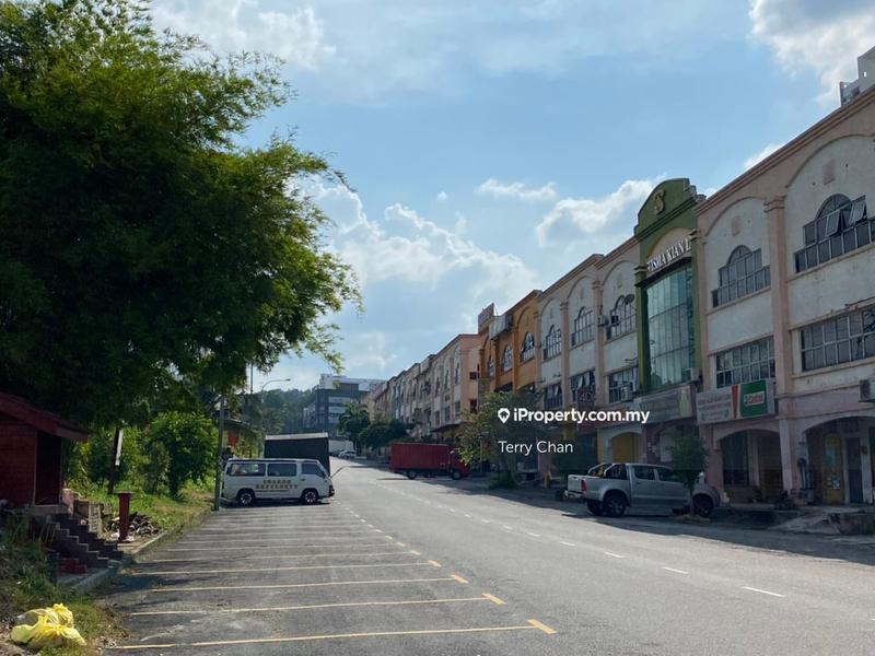 Shop for Sale in Serdang, Seri Kembangan by Terry Chan - iProperty.com.my
