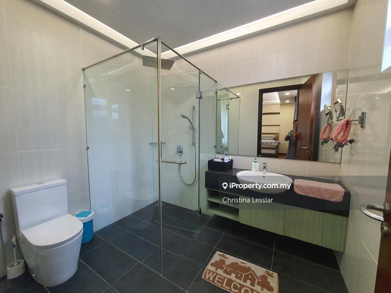 Bungalow House untuk Dijual di Bukit Jelutong, Shah Alam oleh Christina Lesslar - iProperty.com.my