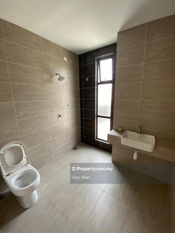 Rumah Berangkai 2 Tingkat untuk Dijual di Bandar Baru Salak Tinggi, Sepang oleh Alan Wan - iProperty.com.my