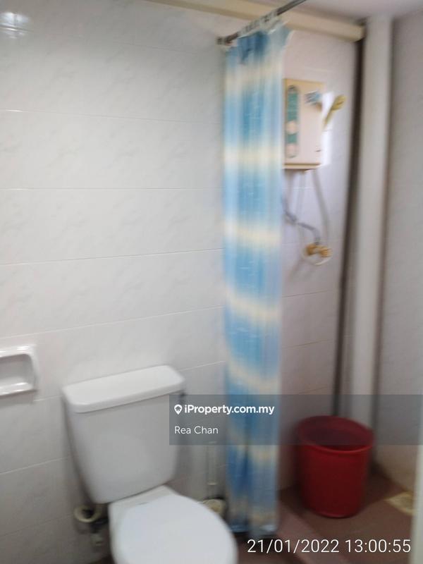 Apartment for Rent in Golden Showers (Kondo Ruby) by Rea Chan - iProperty.com.my
