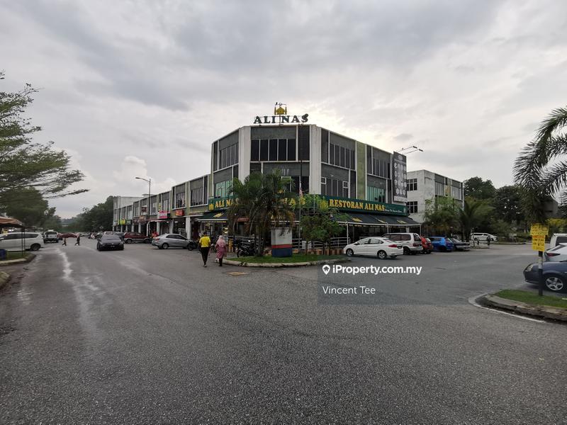 Shop for Rent in Saujana Rawang, Rawang by Vincent Tee - iProperty.com.my