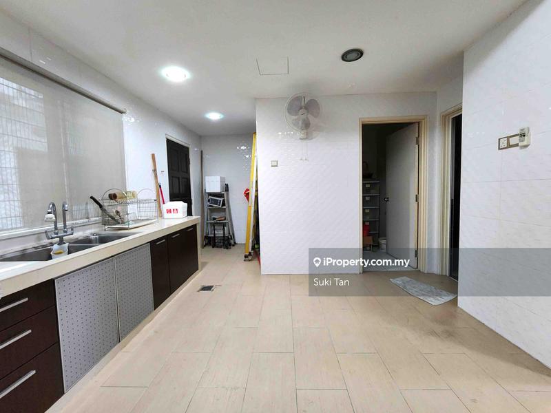 Rumah Teres 3-Tingkat untuk Dijual di Lake Fields, Sungai Besi oleh Suki Tan - iProperty.com.my