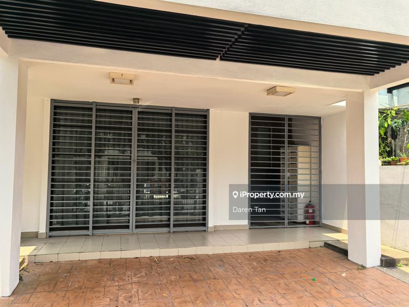 Rumah Berangkai 2 Tingkat untuk Disewa di Putra Heights, Subang Jaya oleh Daren Tan - iProperty.com.my