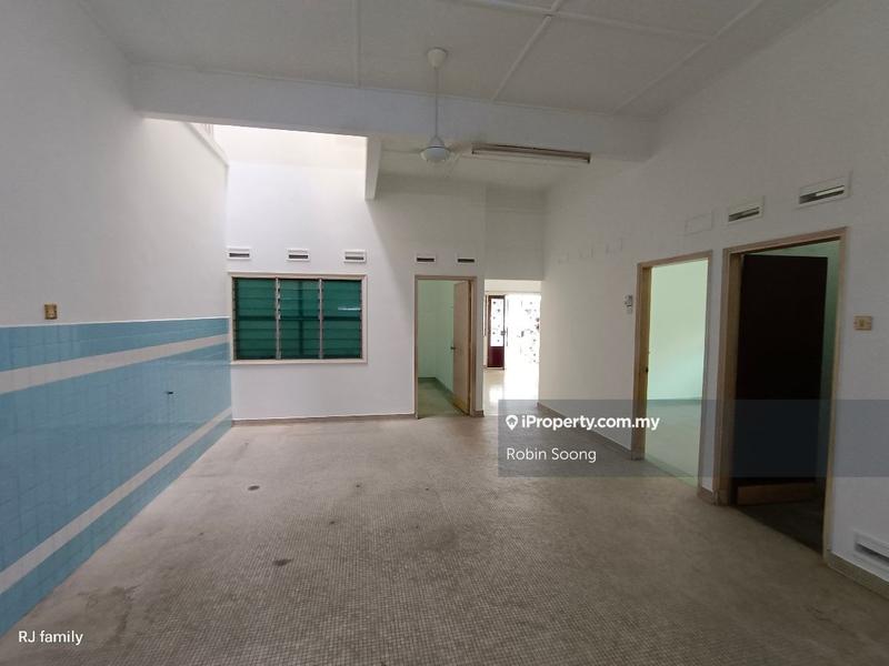 Rumah Berkembar untuk Dijual di Kampung Lapan, Melaka City oleh Robin Soong - iProperty.com.my