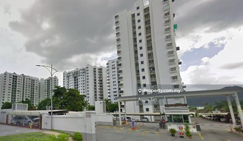 For Sale - Villa Emas