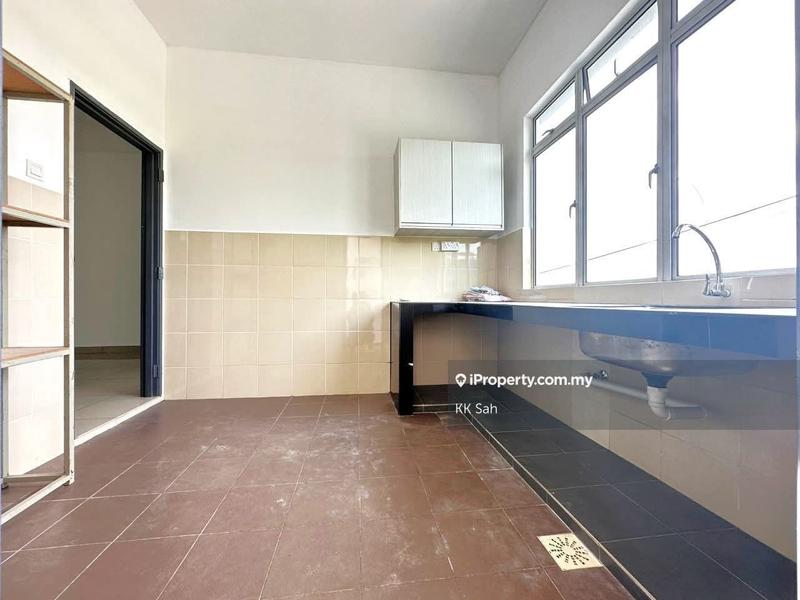 Townhouse for Sale in Taman Semenyih Mewah, Semenyih by KK Sah - iProperty.com.my