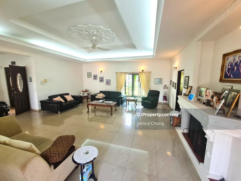 Bungalow House for Sale in Country Heights, Kajang by Venice Chong - iProperty.com.my