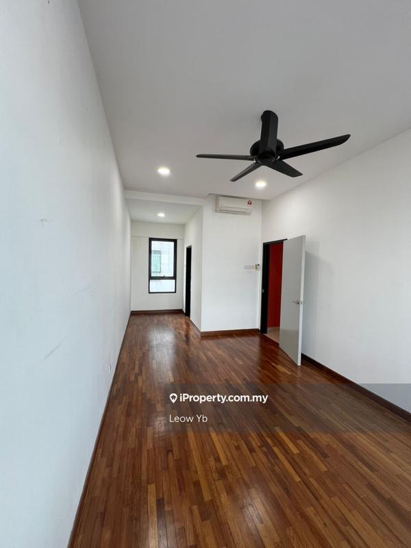 Kediaman Servis untuk Dijual di i-Residence @ i-City oleh Leow Yb - iProperty.com.my