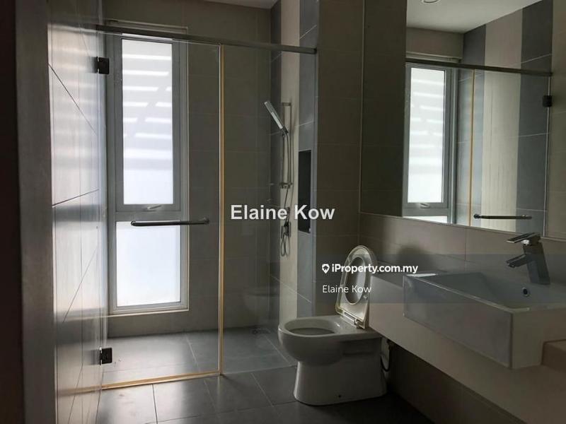 Bungalow House for Sale in Kota Damansara, Selangor by Elaine Kow - iProperty.com.my