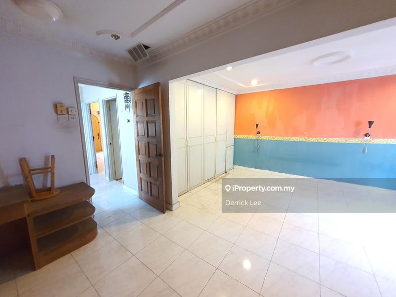 Rumah Berangkai 2 Tingkat untuk Dijual di Subang Jaya, Selangor oleh Derrick Lee - iProperty.com.my