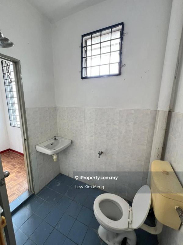 Rumah Berangkai 2.5 Tingkat untuk Dijual di Saujana Damansara, Damansara Damai oleh Lew Kim Meng - iProperty.com.my