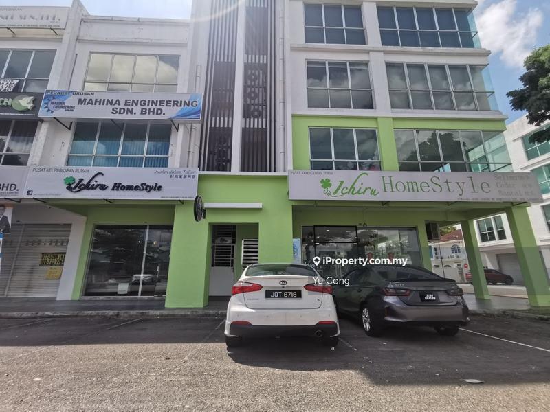 For Sale - Permas Boulevard @ 3 Storey Shoplot Roi 4.8%