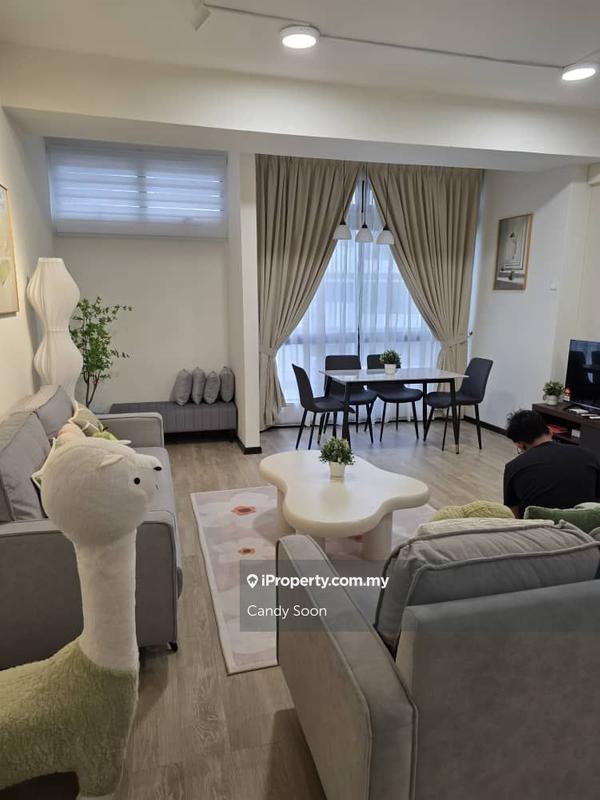 For Sale - Fahrenheit 88 (KL Plaza Suites)