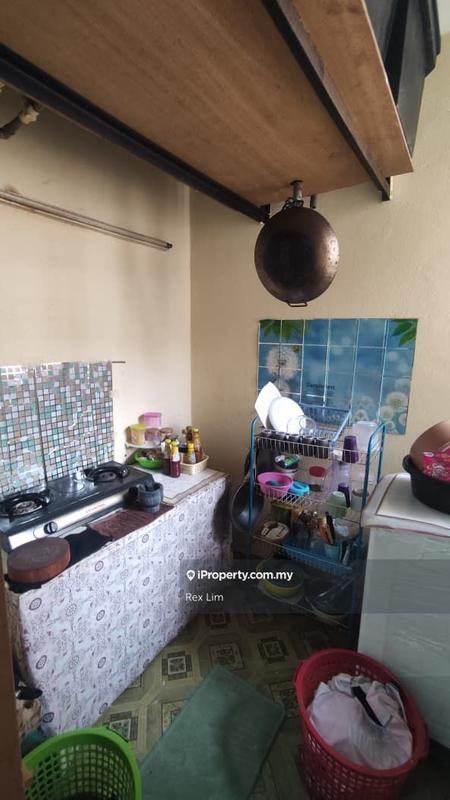 Apartment for Sale in Puchong Utama Court 2 by Rex Lim - iProperty.com.my