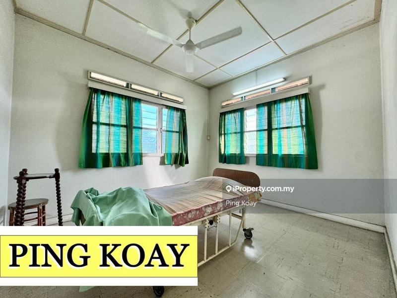 Semi-Detached House for Sale in 2 STY SEMI-D | 4300SF | FLAT LAND | FETTES PARK, Tanjung Tokong by Ping Koay - iProperty.com.my