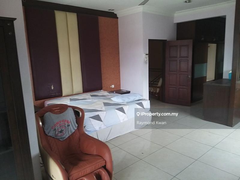 Rumah Berkembar untuk Dijual di Taman Bukit Mewah, Kajang oleh Raymond Kwan - iProperty.com.my
