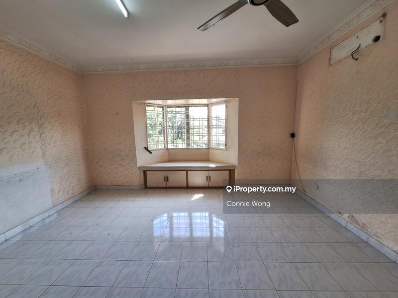 Semi-Detached House for Sale in Taman Bukit Permai, Sungai Long, Kajang by Connie Wong - iProperty.com.my