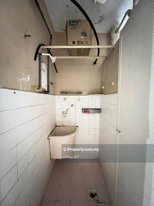 For Sale - Limau Manis